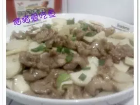 鲍汁杏鲍菇滑肉片