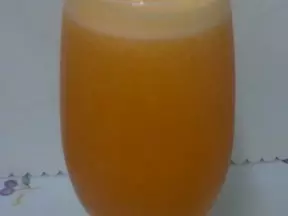 柳橙胡萝卜汁