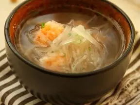 萝卜丝虾丸汤