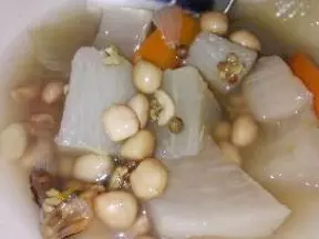 飯煲花生蘿蔔湯