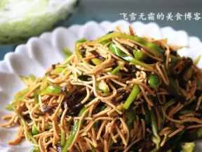 青椒豆腐丝