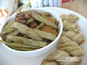 土豆炖豆角