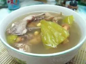 苦瓜鹌鹑汤