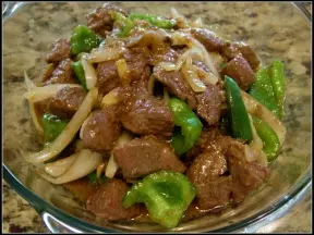 黑椒牛肉粒